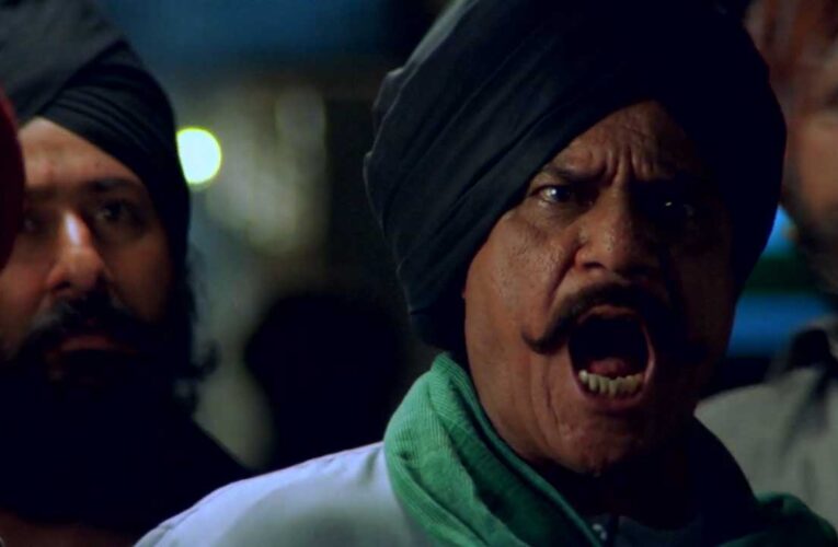 *Shouting* Koi Aawaj Nahi Karega – Hera Pheri Video meme