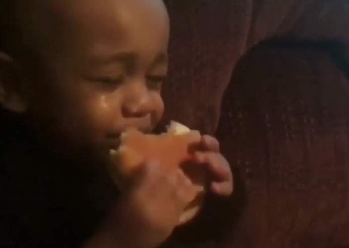 Crying kid eating burger video meme template